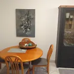 Charmante Erdgeschosswohnung In Appartamento *