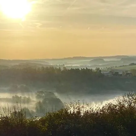 Charmante Erdgeschosswohnung In *