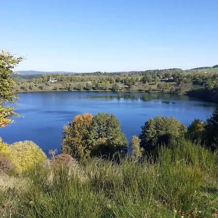 Charmante Erdgeschosswohnung In アパート ダウン